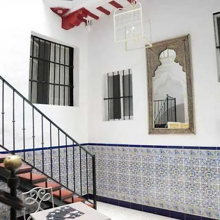 Hospederia Marques كاديز