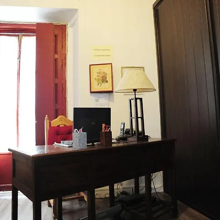 Hospederia Marques بيت ضيافة