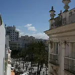 Hospederia Marqués Pensión Cádiz